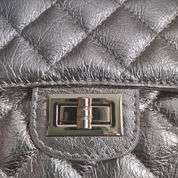 Italian Genuine Leather Made in Italy Handbag - Picture 2 of 14